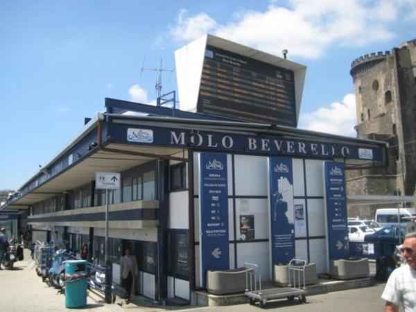 Yacht Club Angioino Hotel Nápoles Exterior foto